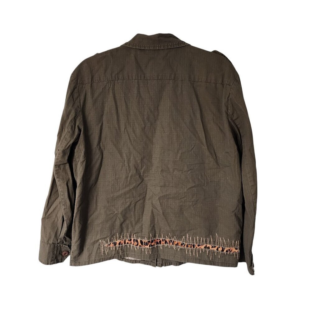 Military-Inspired Size Medium Distressed Cargo Utility Jacket - Picture 4 of 6
